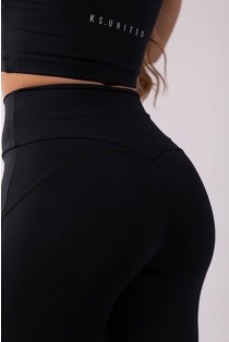 Calça Legging com Recorte no Bumbum (Preto) | Ref: K3547-A