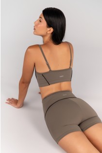 Short com Vivo e Viés Contrastante (Oliva / Preto) | Ref: K4684-B