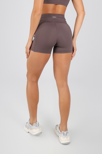 Short com Recorte no Cós e Bolsos nas Laterais (Trufa) | Ref: K4717-A
