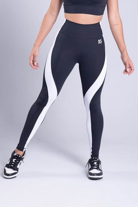 K3355-A_Calca_Legging_com_Recorte_Curva_Lateral_Preto__Branco__Ref:_K3355-A