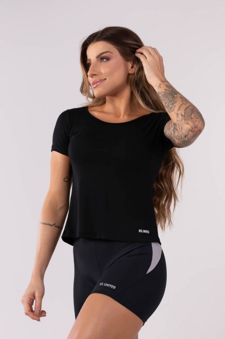 Blusa com Detalhe nas Costas (Preto) | Ref: K3560-A