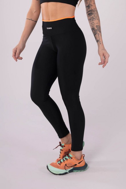 Calça Legging com Vira no Cós (Preto / Laranja) | Ref: K3641-A