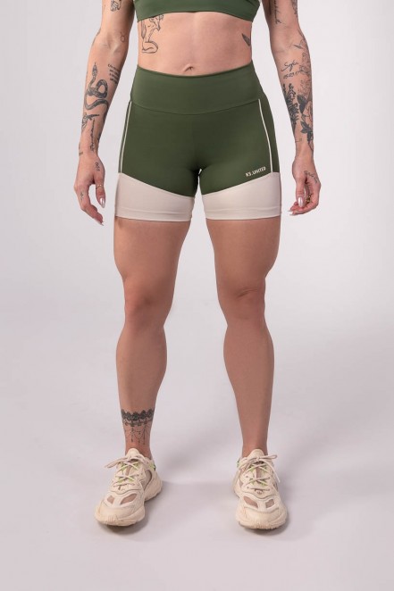 K3511-C_Short_com_Recorte_e_Vivo_Verde_Militar__Off-White__Ref:_K3511-C