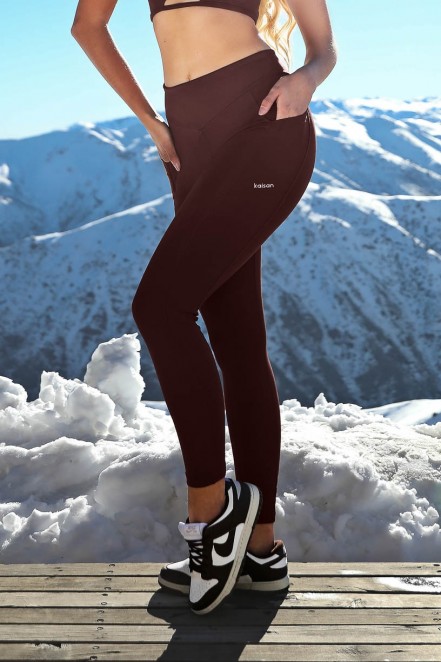 K4203-C_Calca_Legging_com_Cos_em_V_e_Bolsos_Laterais_Marrom_Escuro__Ref:_K4203-C