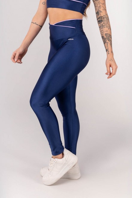 K4242-A_Calca_Legging_com_Vivo_no_Cos_Transpassado_Azul_Marinho__Lilas__Ref:_K4242-A