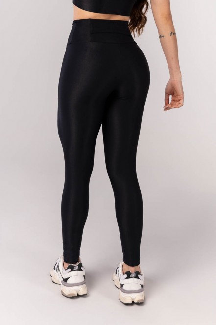 Calça Legging Canelada com Bolso no Cós (Preto) | Ref: K4248-A