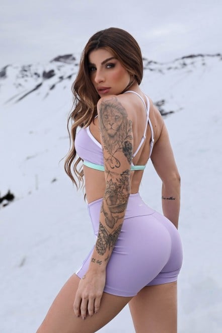 K4262-A_Top_Tricolor_com_Alcas_Cruzadas_Lilas__Menta__Branco__Ref:_K4262-A