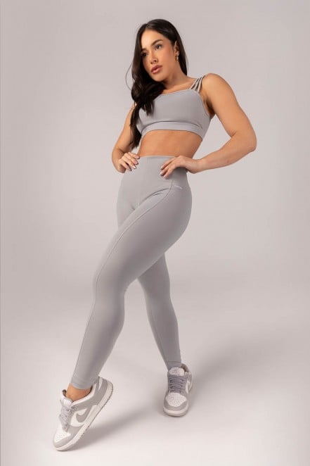 K4303-A_Calca_Legging_com_Recortes_Cinza__Ref:_K4303-A