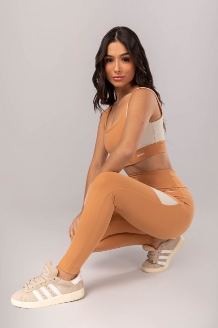 K4011-D_Calca_Legging_Bicolor_com_Recortes_Caramelo__Bege__Ref:_K4011-D