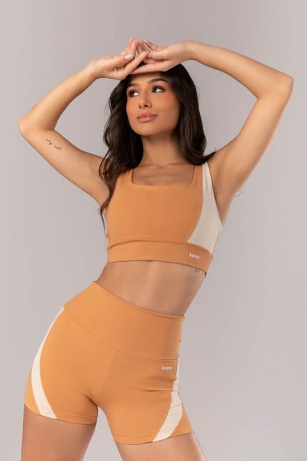K4334-D_Short_com_Recortes_Caramelo__Bege__Ref:_K4334-D