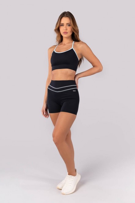 K4391-B_Short_com_Cobertura_no_Cos_Preto__Ref:_K4391-B
