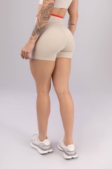 Short com Cós de Vira (Bege / Vermelho Tomate) | Ref: K4221-E