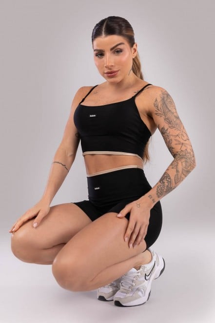 K4437-A_Short_com_Vira_no_Cos_Preto__Bege__Ref:_K4437-A