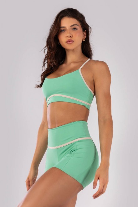 K4522-B_Short_com_Bolsos_e_Chapado_no_Cos_Verde_Menta__Bege__Ref:_K4522-B