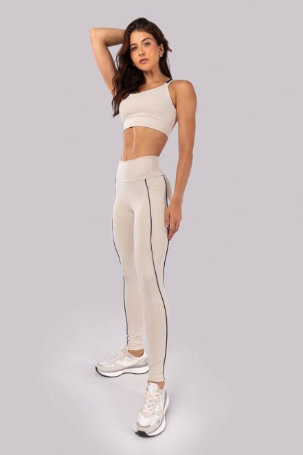 K4530-A_Calca_Legging_com_Bolsos_e_Vivos_em_Mix_de_Tecidos_Bege__Azul_Marinho__Ref:_K4530-A