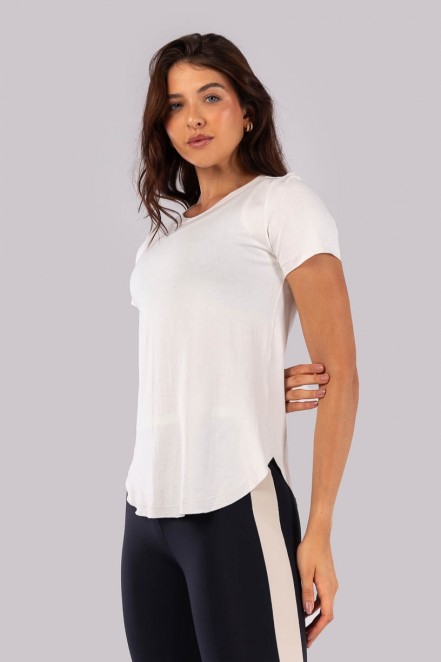 Blusa com Barra Arredondada (Off-White) | Ref: K4546-A
