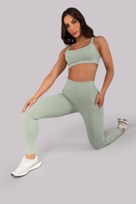 K4564-B_Calca_Legging_com_Bolsos_e_Cobertura_Contrastante_Verde_Claro__Ref:_K4564-B