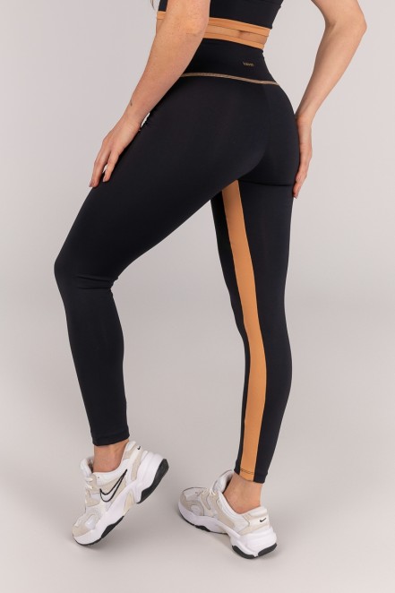 Calça Legging com Vira e Recorte Entrepernas (Preto / Caramelo) | Ref: K4667-A