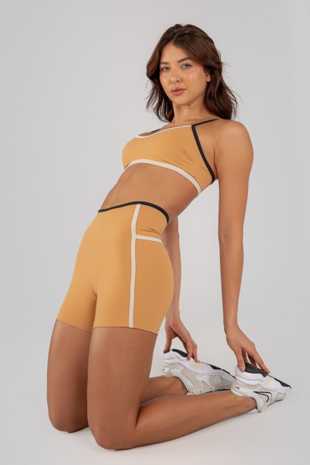 K4714-B_Short_sem_Cos_Aparente_e_Listras_Caramelo__Preto__Off-White__Ref:_K4714-B