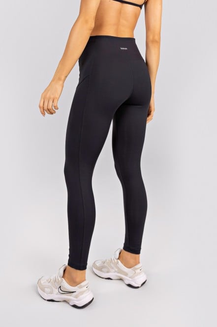 Calça Legging com Bolsos e Recortes (Preto) | Ref: K4751-A