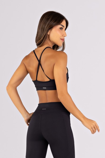 Top com Decote Alto e Recorte Sinuoso (Preto) | Ref: K4781-A