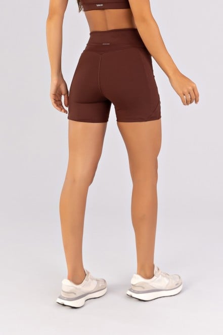Short com Bolsos e Recortes (Café) | Ref: K4783-B