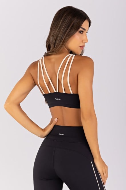 K4784-A_Top_com_Alcas_Triplas_nas_Costas_Preto__Off-White__Ref:_K4784-A