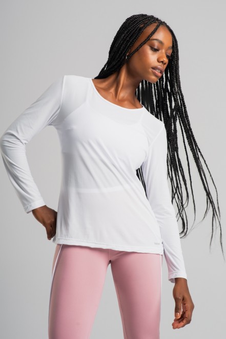 K4847-A_Blusa_com_Manga_Longa_e_Abertura_nas_Costas_Branco__Ref:_K4847-A
