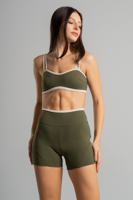 K4695-C_Short_com_Chapado_e_Vira_Militar__Off-White__Ref:_K4695-C
