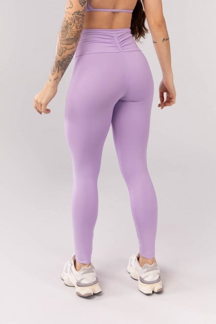 K4095-B_Calca_Legging_com_Bolso_Franzido_no_Cos_Lilas__Ref:_K4095-B