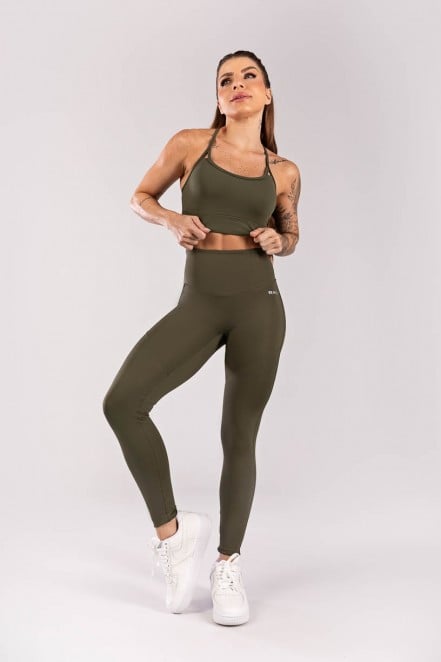 K3957-C_Calca_Legging_com_Cos_Alto_Arredondado_sem_Gancho_Verde_Militar__Ref:_K3957-C