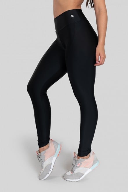 Calça Legging com Recorte Curvo e Pesponto (Preto) | Ref: K2886-A