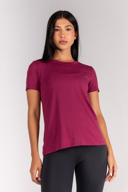 K4702-A_Blusa_com_Abertura_nas_Costas_Vinho__Ref:_K4702-A