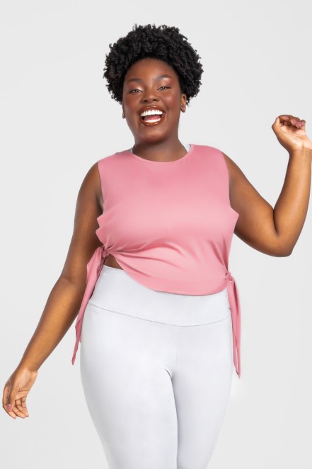 Regata com Nózinho Lateral Básica Plus Size (Rosa) | Ref: KP3083-E