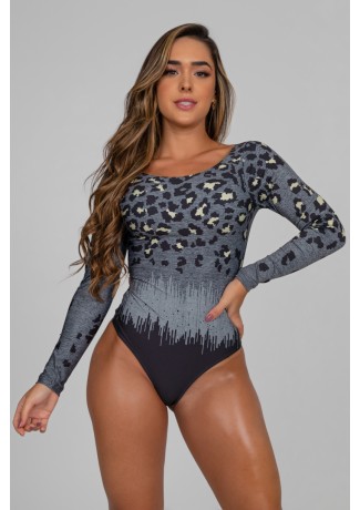 Body Estampa Digital com Gola Canoa (Leopard Print) | Ref: K2926-A