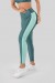 Calça Legging Tecido Platinado com Faixa Lateral (Verde Petróleo / Verde Claro) | Ref: K3250-B