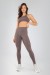 Calça Legging com Recorte no Cós e Bolsos nas Laterais (Trufa) | Ref: K4716-A