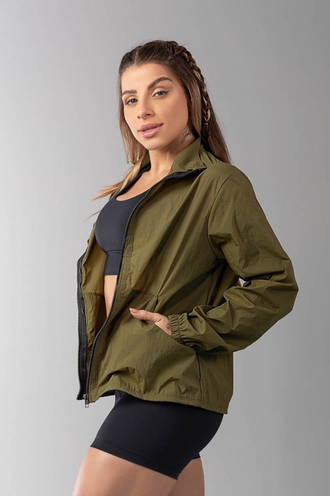 Corta vento feminina verde militar best sale