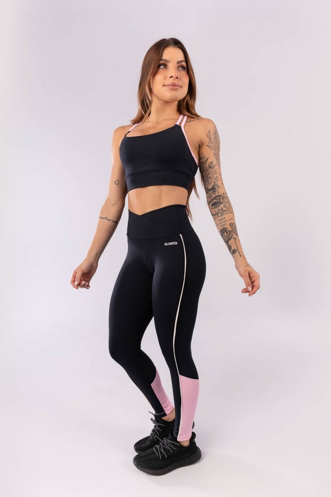 Top com Alças Duplas Cruzadas (Preto / Rosa Claro) | Ref Top com Alças Duplas Cruzadas (Preto / Rosa Claro) | Ref