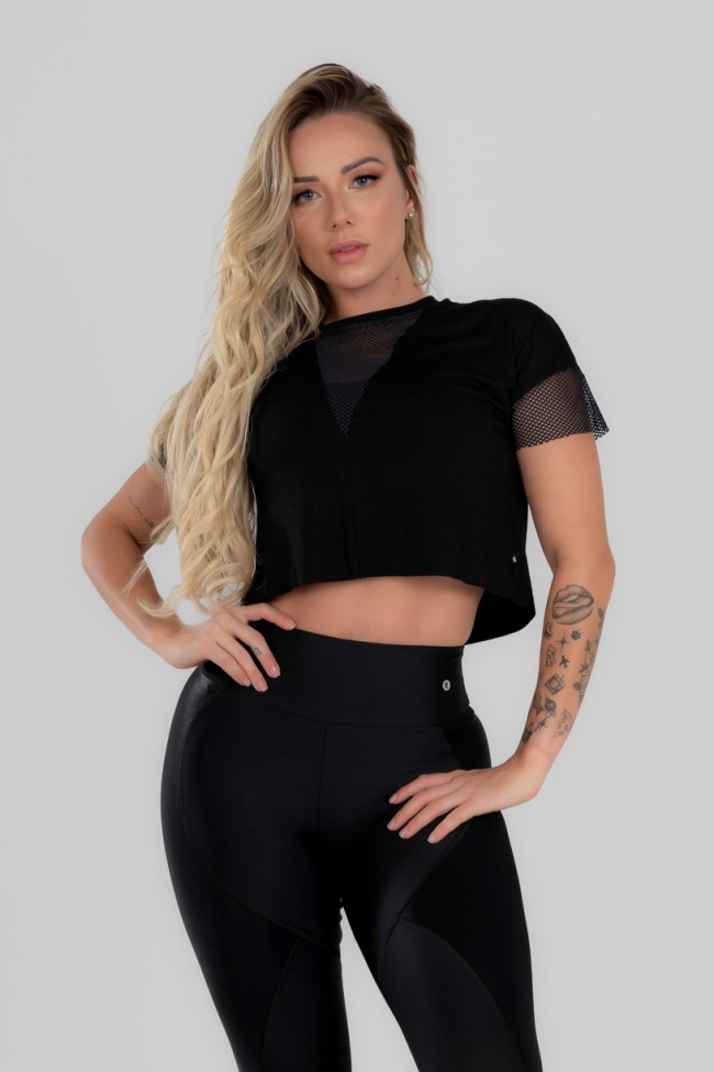 Blusa Manga Curta com Detalhe em Tela Preto Ref K2985 A Kaisan