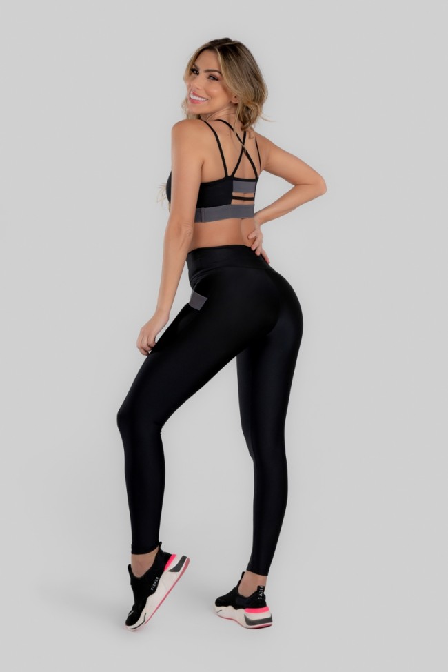 Calça Legging com Bolso Lisa - Preta, Kaisan, Kaisan