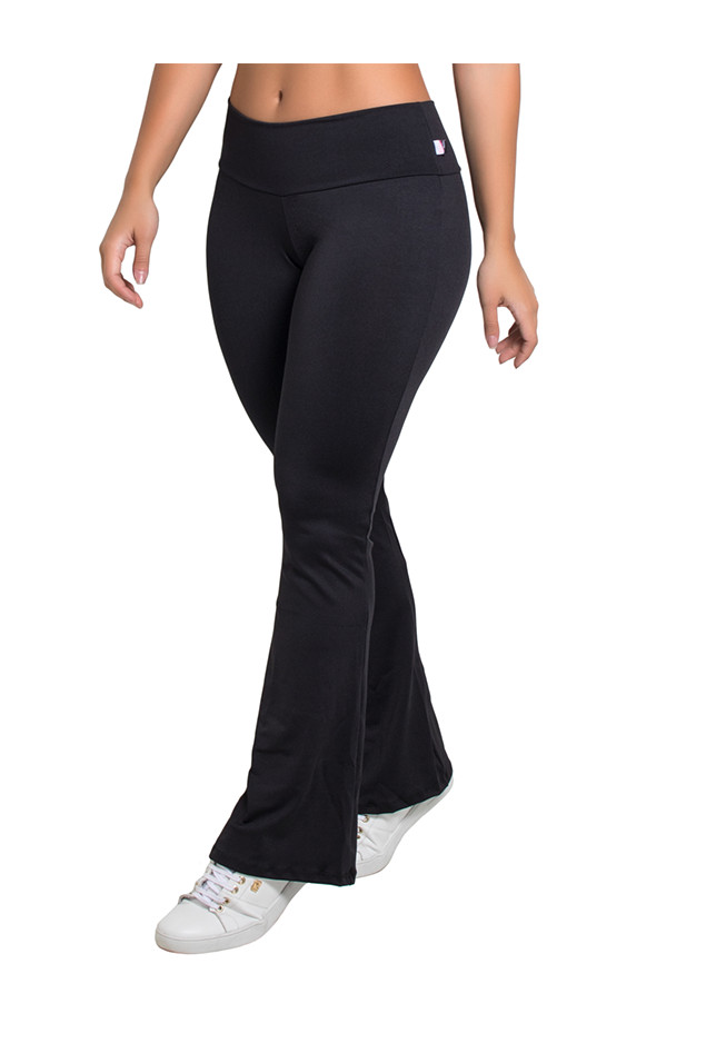 calça flare preta legging